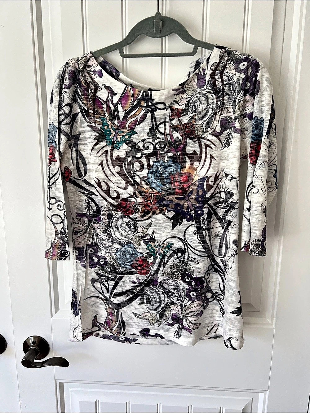 Boston Proper Abstract 3/4 Sleeve Top in White & Purple Size Medium